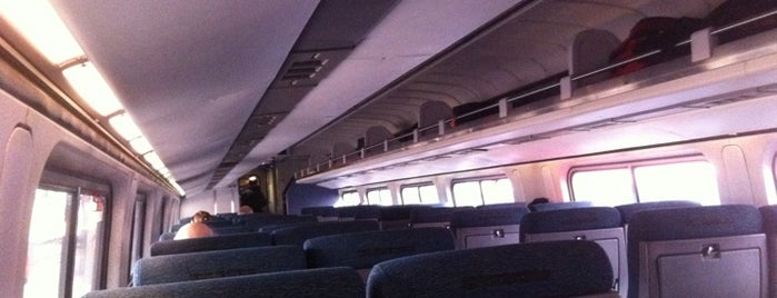 Amtrak NE Regional 84 is one of Lianneさんのお気に入りスポット.