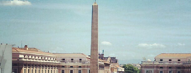 Площадь Святого Петра is one of Rome.