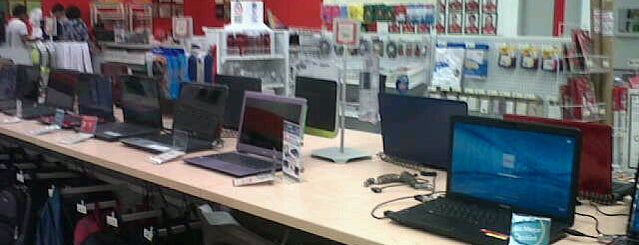 Office Depot is one of Lugares favoritos de Jorge.