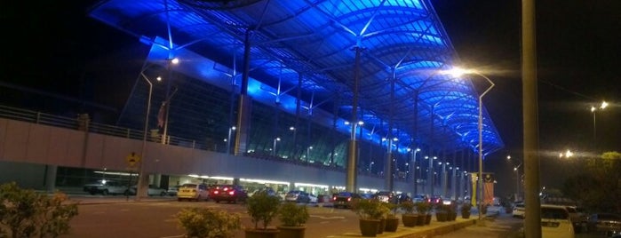 ペナン国際空港 (PEN) is one of Airports.