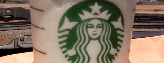 Starbucks is one of Joziel'in Kaydettiği Mekanlar.