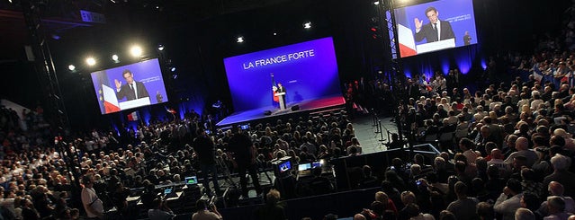 Le Parnasse is one of Les réunions publiques de la France forte.