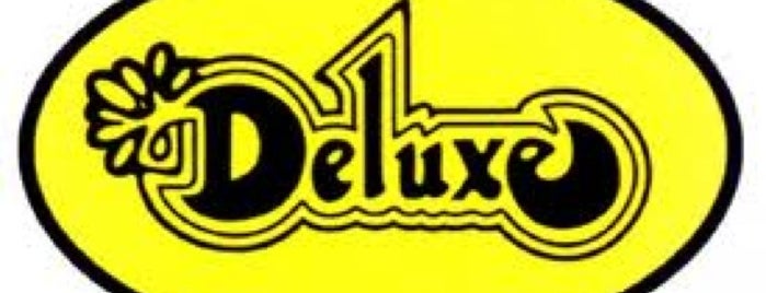 Club Deluxe is one of Music Venue in Surabaya.