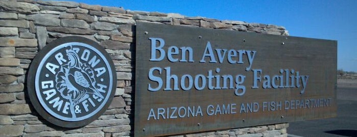 Ben Avery Shooting Facility is one of สถานที่ที่ Phil ถูกใจ.