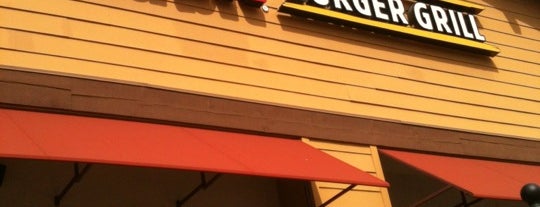 The Habit Burger Grill is one of Lugares favoritos de Jen.
