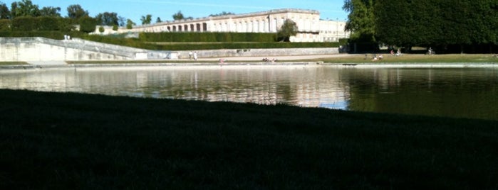 Jardins du Grand Trianon is one of Lieux qui ont plu à Alan.