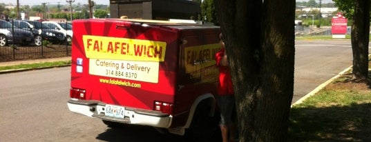 Falafelwich Wagon is one of STL food for n00bs.