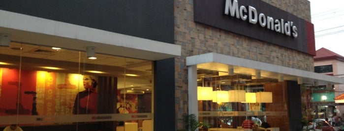 McDonald's is one of สถานที่ที่บันทึกไว้ของ Kimmie.