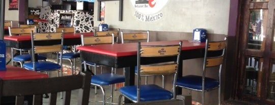 La Fe Restaurant and Bar is one of Juan Pablo'nun Beğendiği Mekanlar.