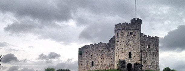 Castelo de Cardiff is one of World Castle List.