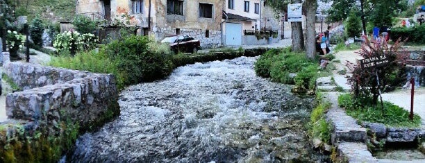 Plava voda is one of Travnik.