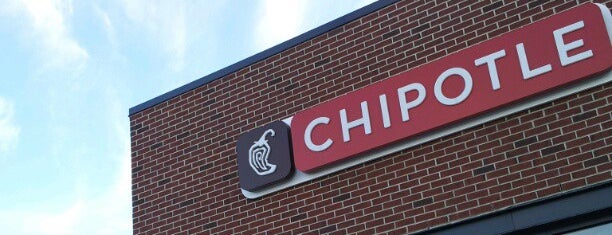 Chipotle Mexican Grill is one of Lieux qui ont plu à Sam.
