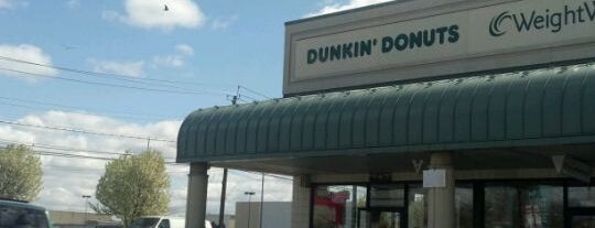 Dunkin' is one of Orte, die Lizzie gefallen.