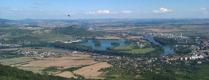 Lovoš is one of สถานที่ที่ Jan ถูกใจ.