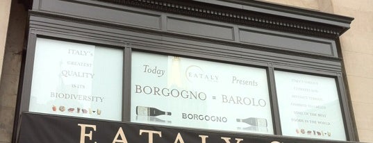 Eataly Flatiron is one of When in New York....