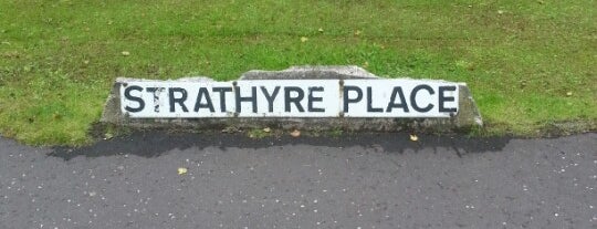 Strathyre Place is one of Balfarg Housing Estate.