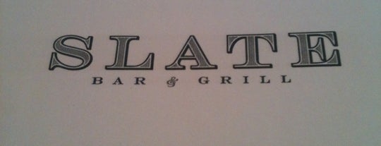 Slate Bar & Grill is one of Lieux qui ont plu à Chris.