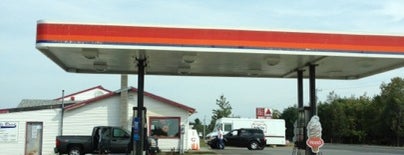 MIDDLE ROAD MARKET is one of Top picks for Gas Stations or Garages.