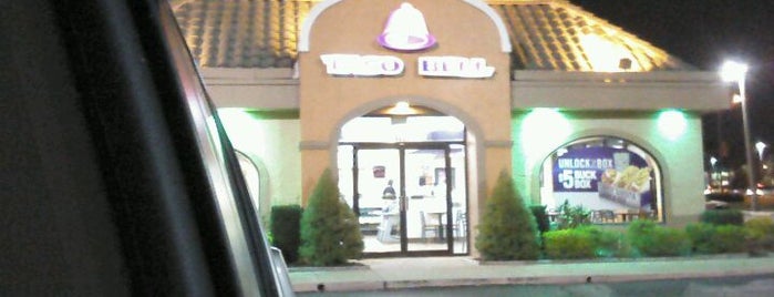 Taco Bell is one of Lugares favoritos de Murilo.