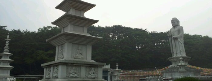 동화사 is one of 한국 33 관음 성지 / Korean 33 Kannon Pilgrimage Sites.