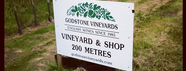 Godstone Vineyard is one of Orte, die Michael gefallen.