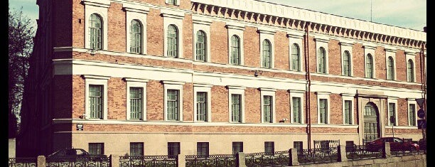 中央海軍博物館 is one of Мой Петербург.
