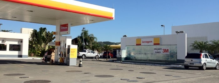 Posto Sulcar (Shell) is one of Lieux qui ont plu à Luciana.