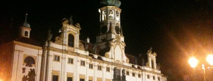 Iglesias de Loreto is one of Prague for tourists.