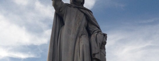Piazza Girolamo Savonarola is one of Tempat yang Disukai Matteo.