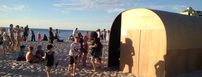 Sculptures By The Sea is one of + Perth 01.