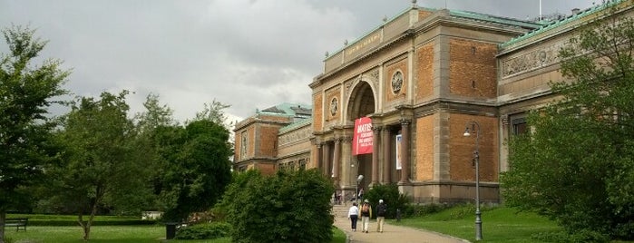 Statens Museum for Kunst - SMK is one of Copenhague.