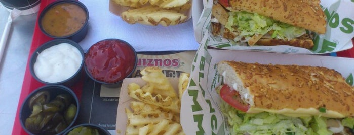 Quiznos is one of Diego’s Liked Places.