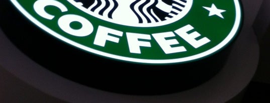 Starbucks is one of Locais curtidos por Dmitry.