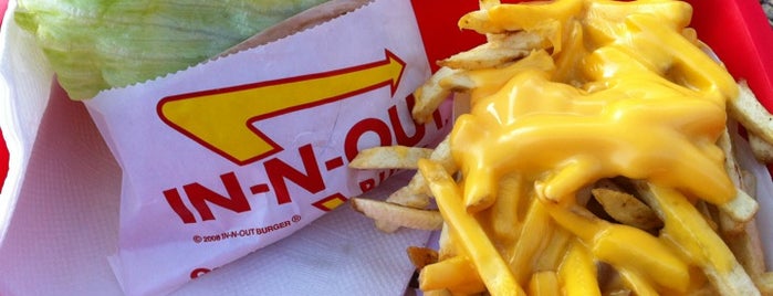 In-N-Out Burger is one of Los Angeles To Eat List.