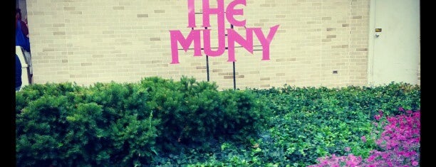 The Muny is one of STL Baby!.