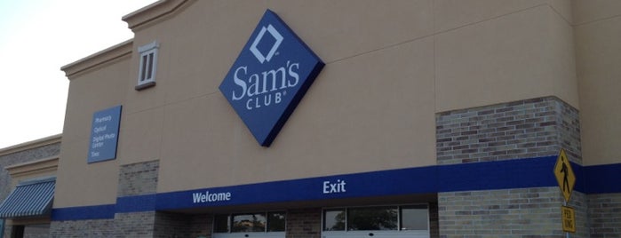 Sam's Club is one of Lieux qui ont plu à Arnaldo.