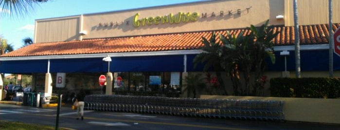 Publix GreenWise Market is one of Lugares favoritos de Andre.