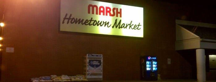 Marsh Supermarket is one of Lugares favoritos de Shawn.