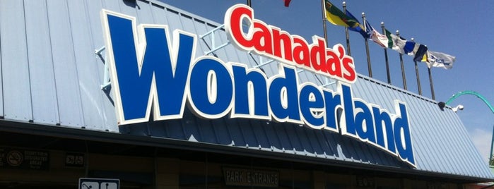 Canada's Wonderland is one of Toronto Badge City Guide and Hot Spots #4sqCities.