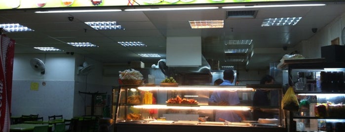 Al Madinah Restaurant is one of Halal @ Singapore.