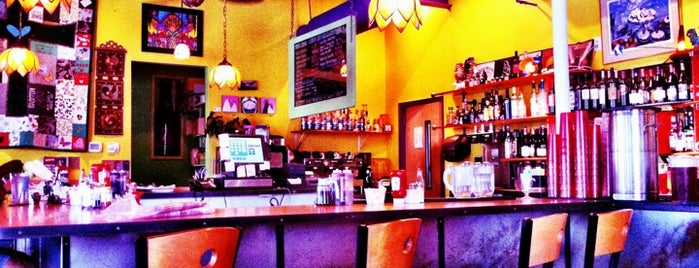 Zada Jane's Corner Cafe is one of สถานที่ที่ Robert ถูกใจ.