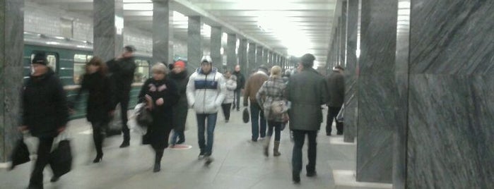 Метро Водный Стадион is one of Метро Москвы (Moscow Metro).
