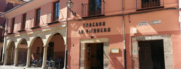 La Piconera is one of Restaurantes León.