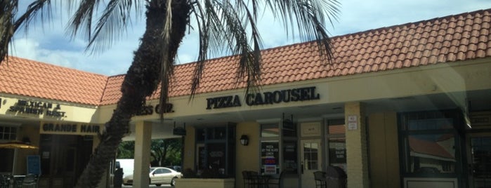 Pizza Carousel is one of Lugares favoritos de David.