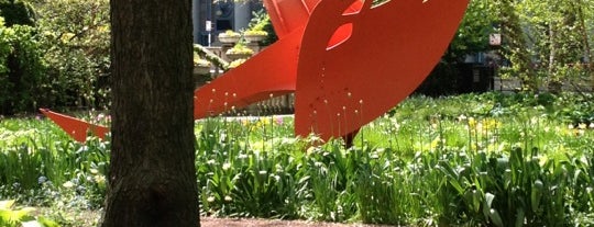 Sculpture Garden - Art Institute of Chicago is one of Museums.