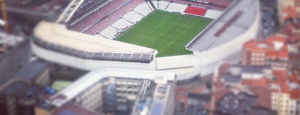 Estadio de San Mamés is one of Estadios de fútbol.