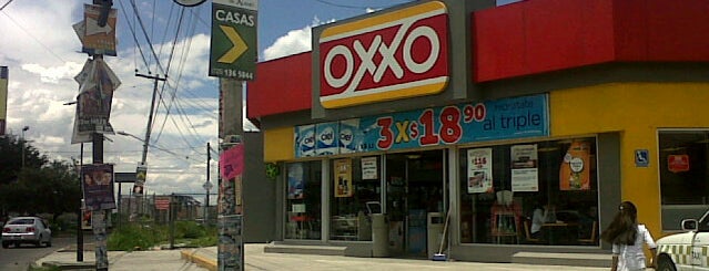 Oxxo Carretera Almoloya De Juarez is one of All-time favorites in Mexico.