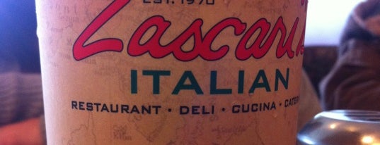 Lascari's Italian Deli & Bakery is one of Locais salvos de Jamie.