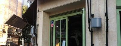 Bô-Zinc Café is one of Paris 🍷.