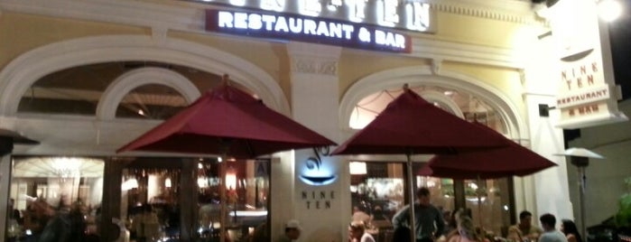 Nine-Ten Restaurant and Bar is one of Simon: сохраненные места.